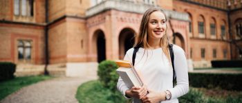 What Colleges Have the Best Financial Aid Available?